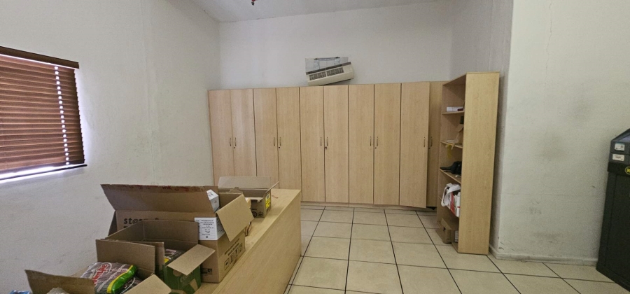 To Let commercial Property for Rent in Bellville South Industria Western Cape